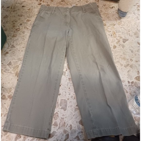 Liz Claiborne Petite Michaela Women's Capris/Short Pants SZ 10 Army Green - Picture 1 of 4